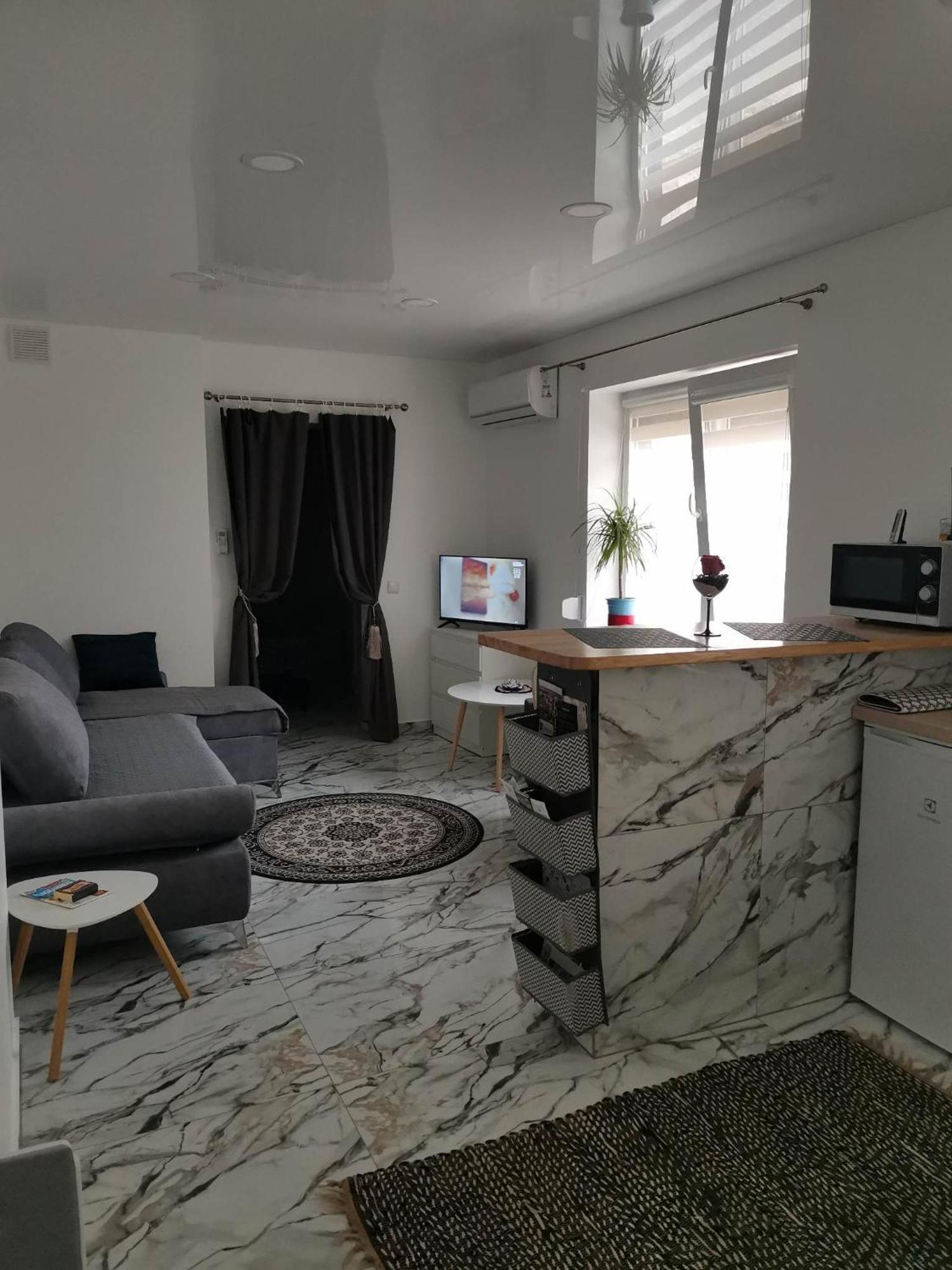 Butas Senamiestyje Vytauto 7-4 Apartment Rokiskis Exterior photo